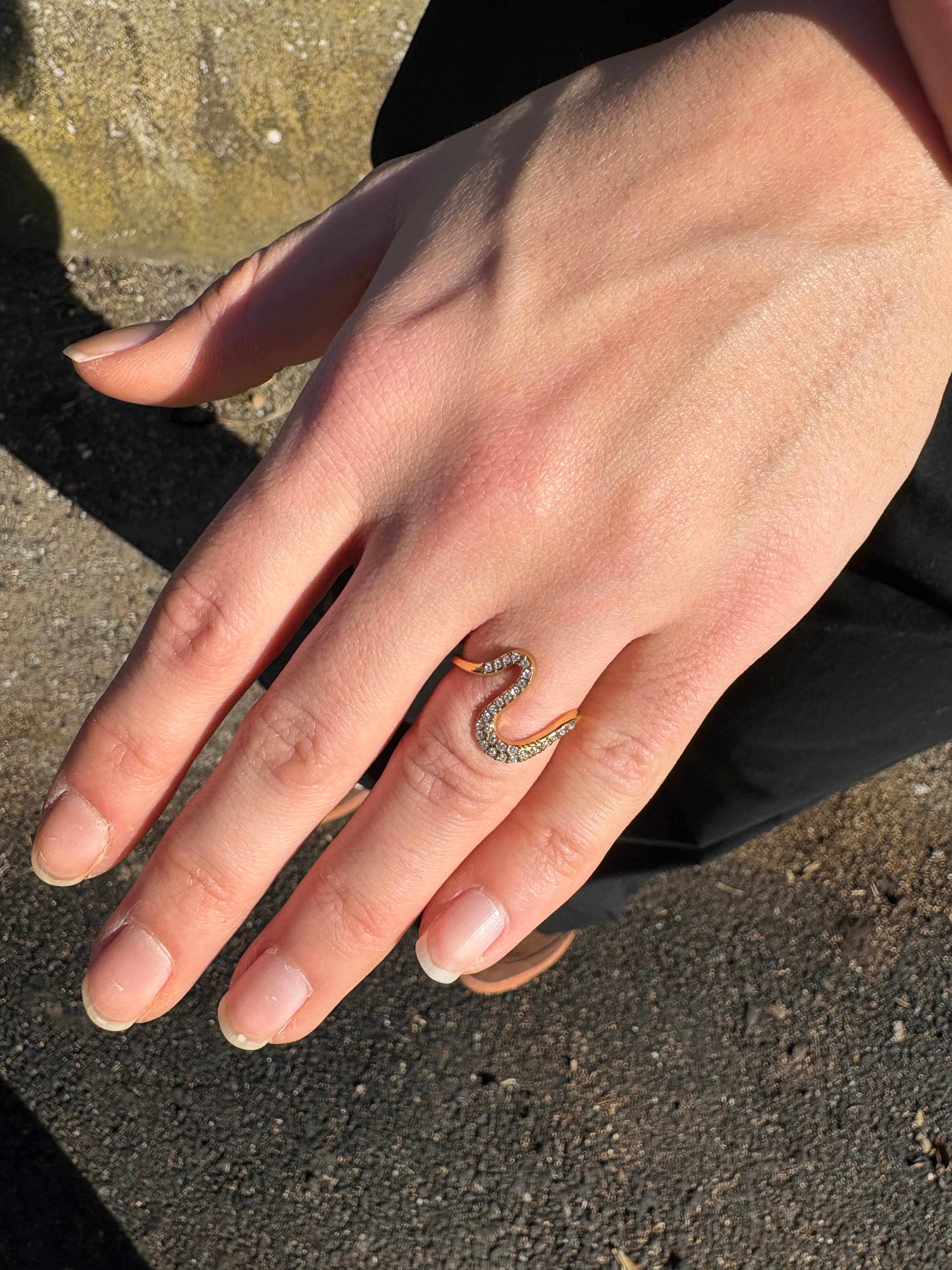 Bague Lyra dorée