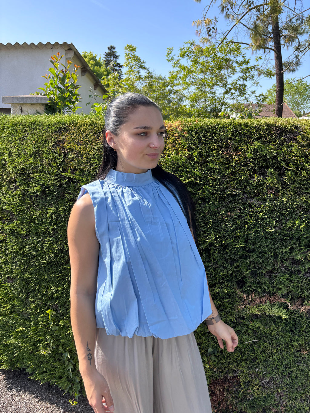 Top Leila Bleue