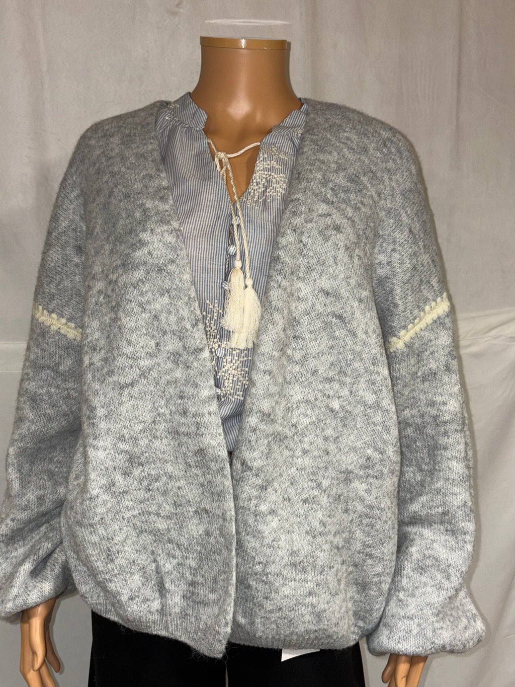 Cardigan Nina gris clair