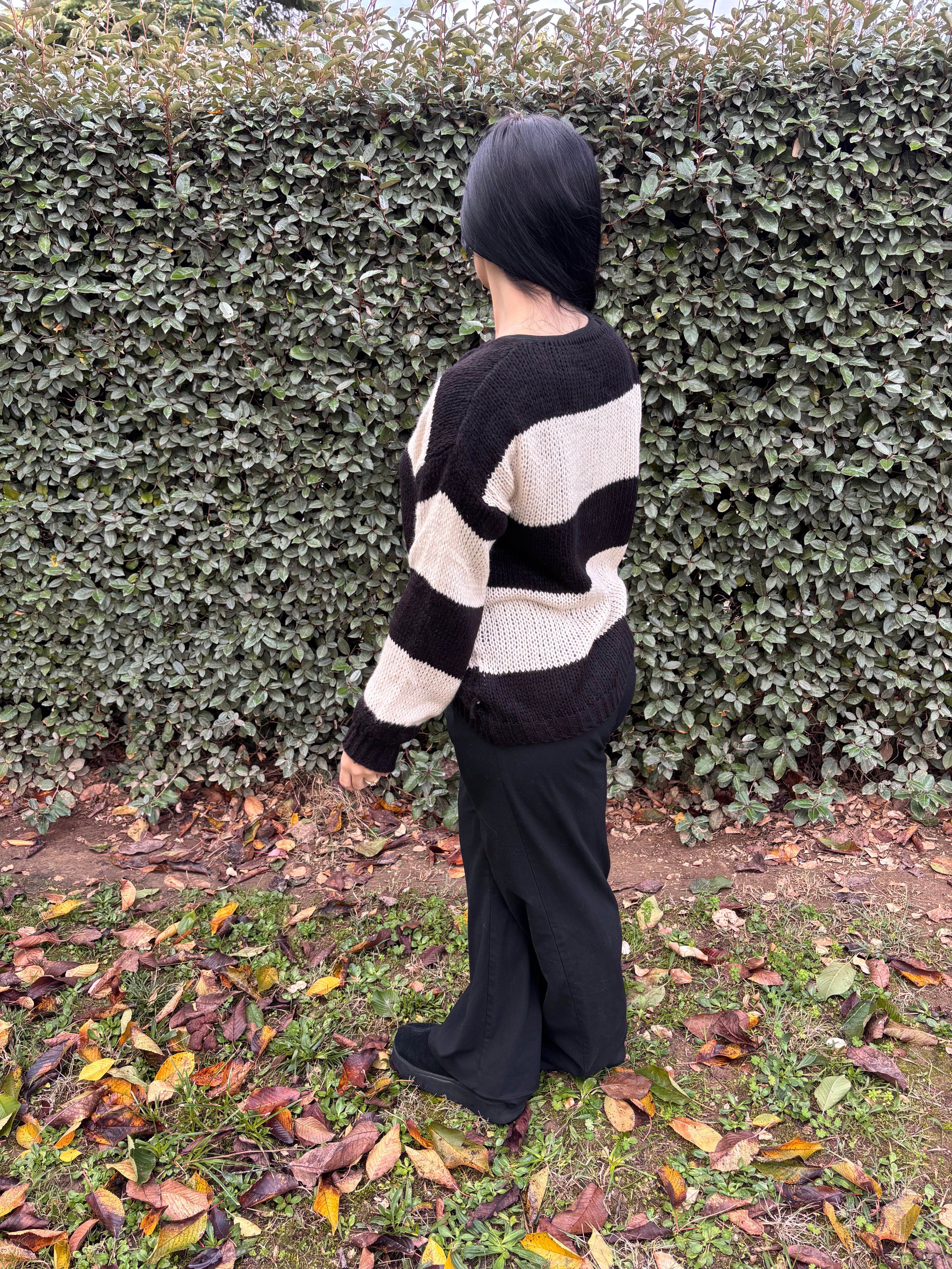 Gilet Alba – rayé noir & écru (Taille unique)