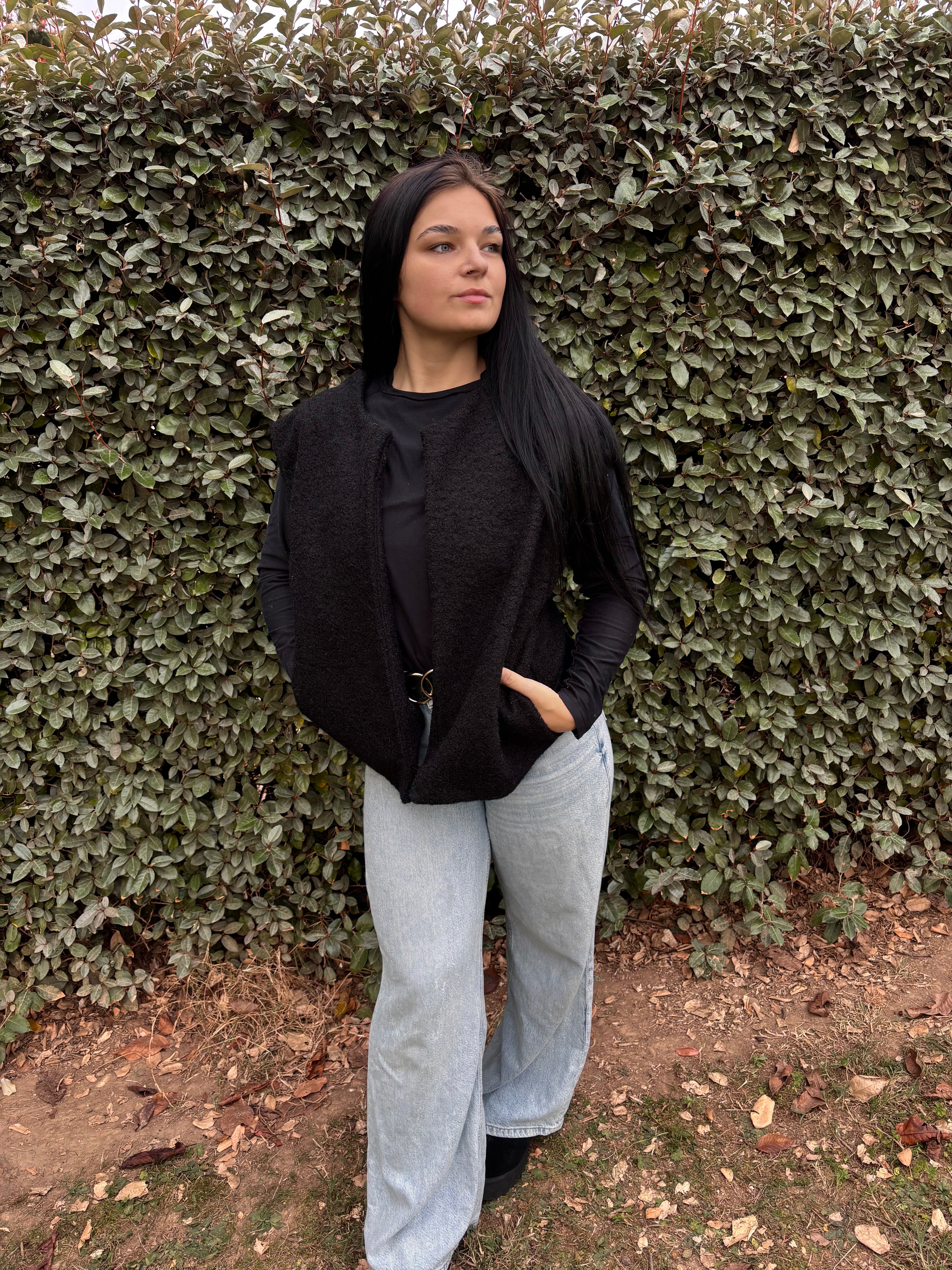 Veste sans manches Emma – noir (Taille unique)